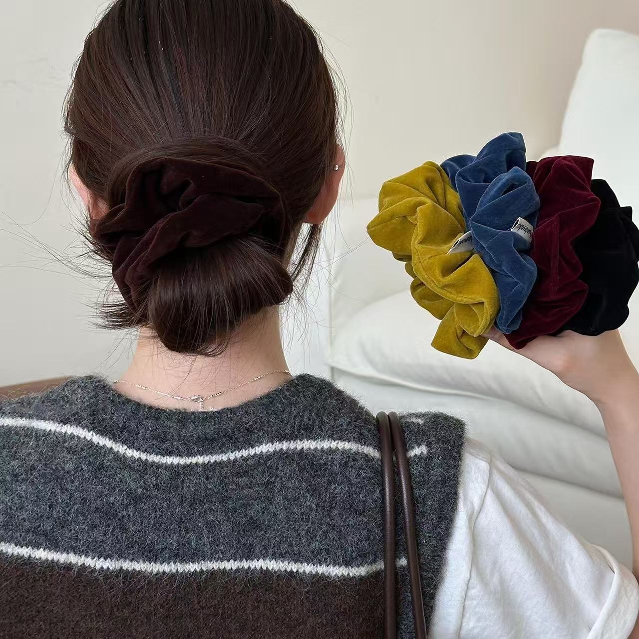 Korean-style minimalist velvet - огляд і ціна Travel Accessories Aesthetic