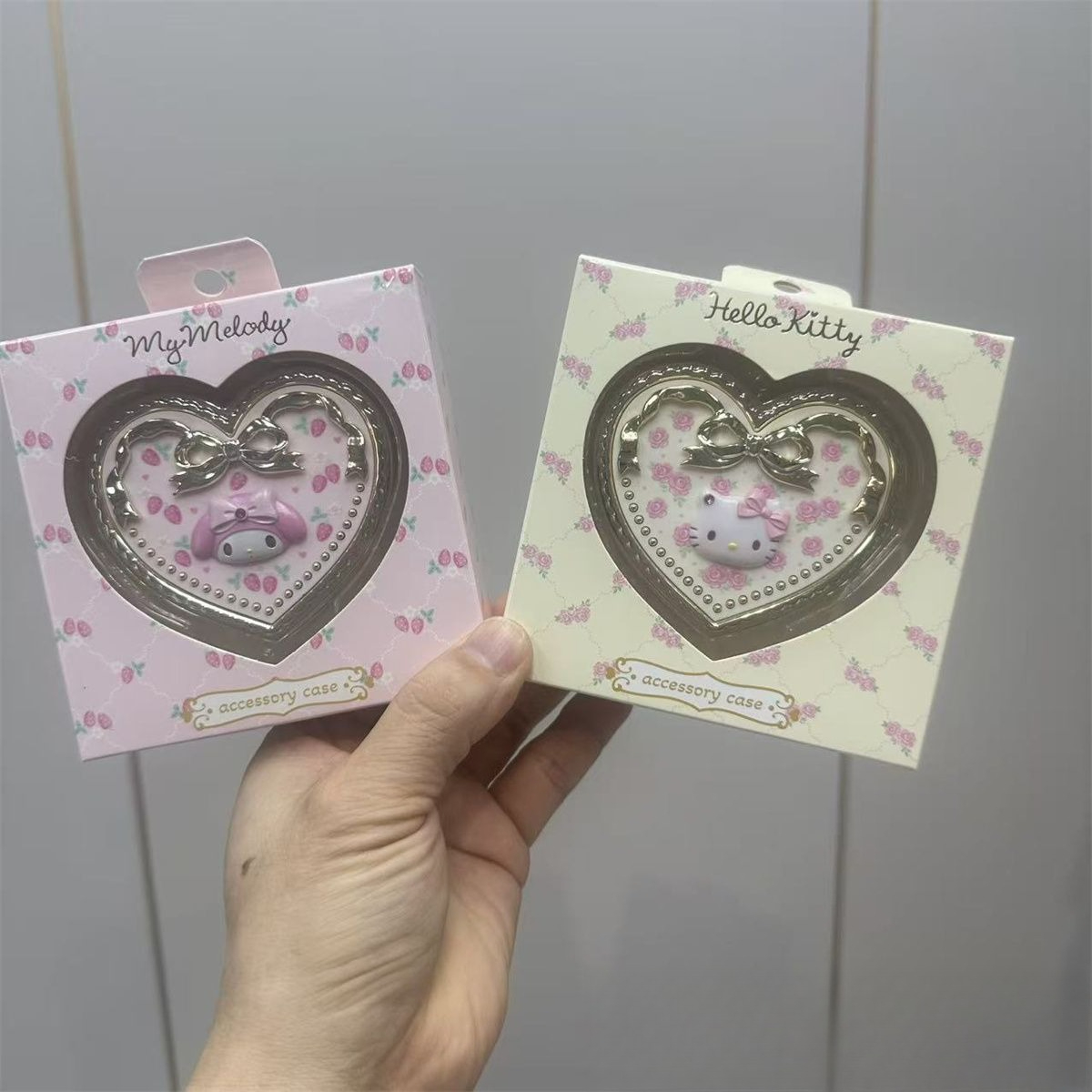 Kawaii Sanrio Portable Kitty M - огляд і ціна Travel Accessories Jewelry