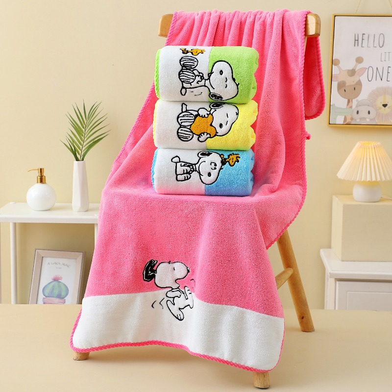 Soft Coral Fleece Snoopy Bath  - огляд і ціна Travel Accessories As Gifts